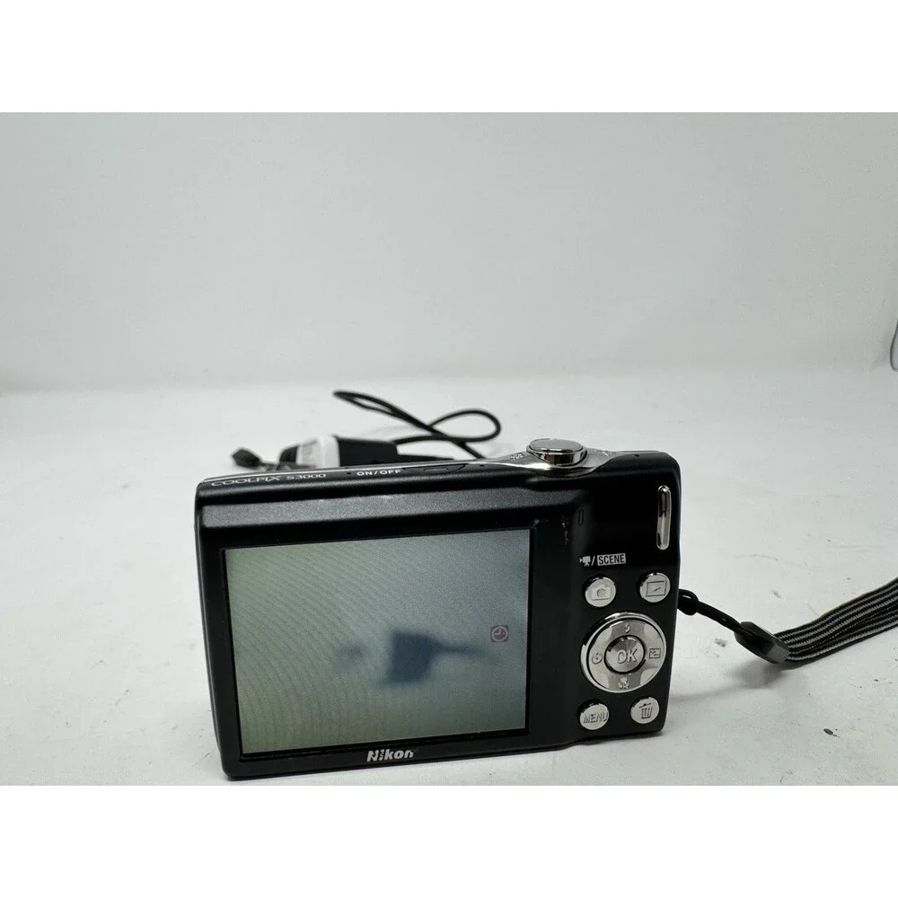Nikon coolpix s3000